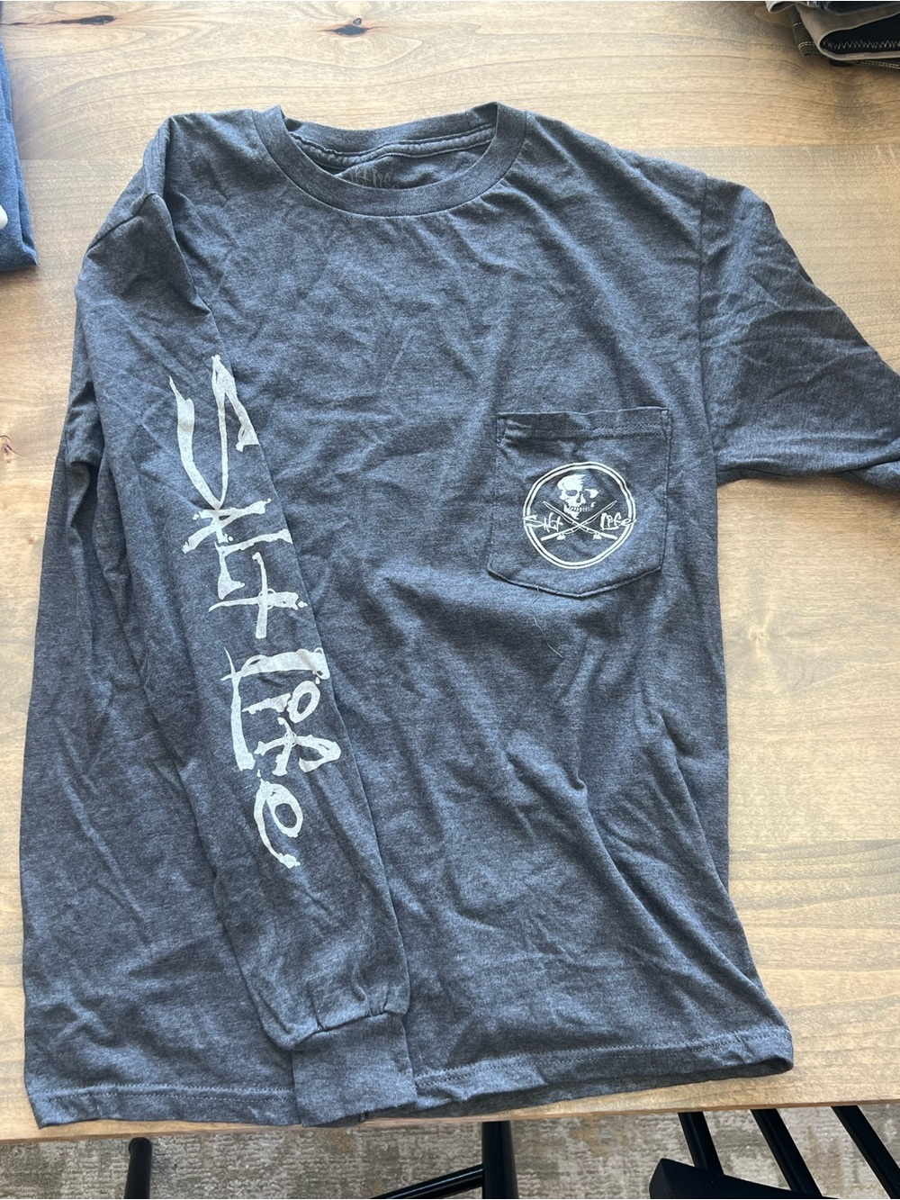 Volcom+Salty Crew long sleeves